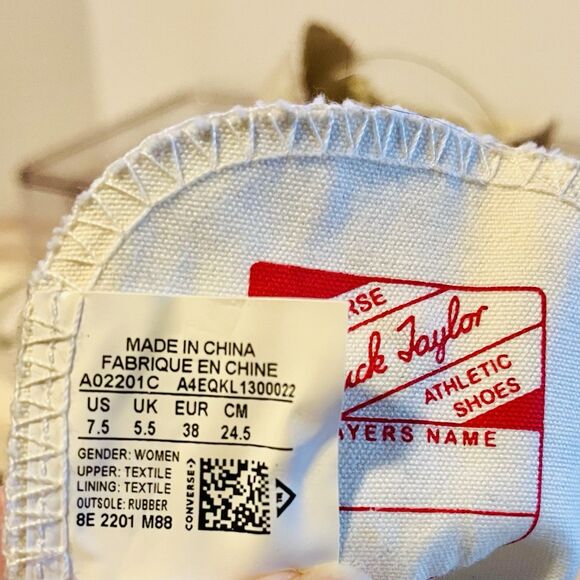 Converse Chuck 70 Summer Energy W 7.5 Shoes Embroidered Floral Desert Sand Egret - Picture 6 of 7